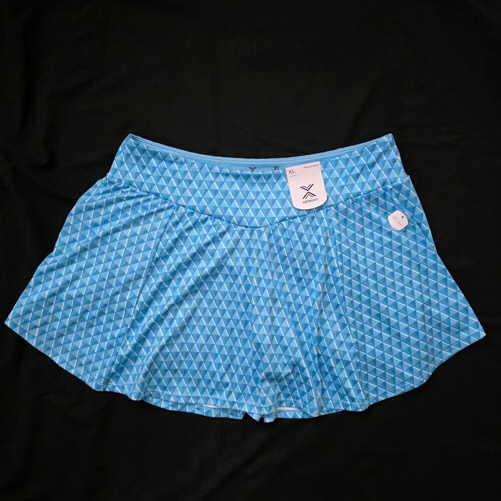 NWT XERSION BLUE WHITE ATHLETIC SKORT XL